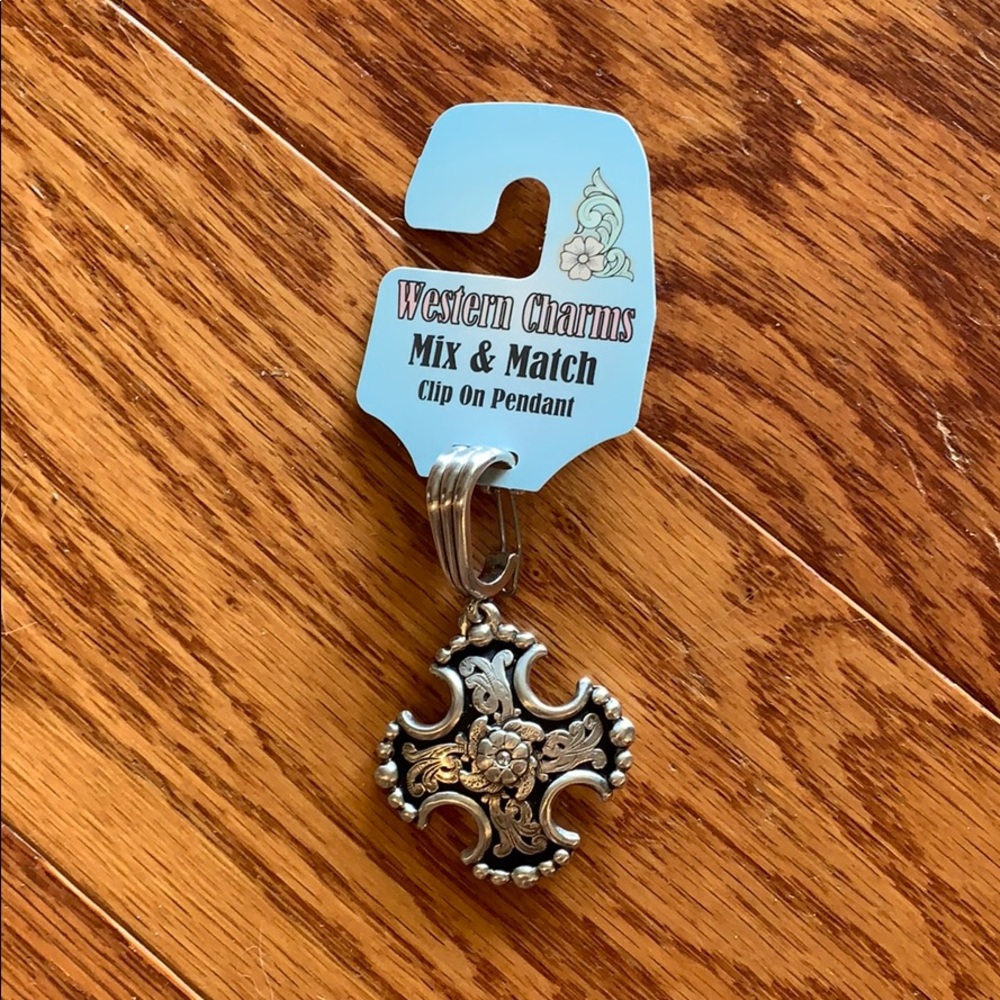 Western charm for necklace